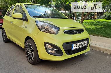 Универсал Kia Picanto 2011 в Киеве