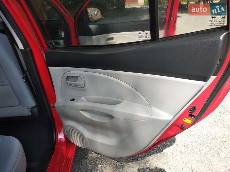 Хэтчбек Kia Picanto 2008 в Тернополе