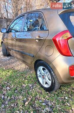 Хэтчбек Kia Picanto 2011 в 