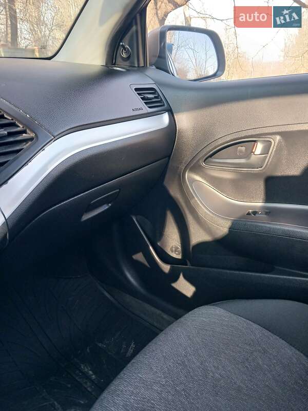 Хэтчбек Kia Picanto 2011 в Запорожье