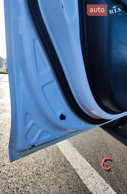 Хэтчбек Kia Picanto 2011 в 