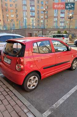 Хэтчбек Kia Picanto 2010 в 