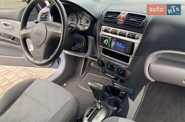 Хэтчбек Kia Picanto 2004 в 