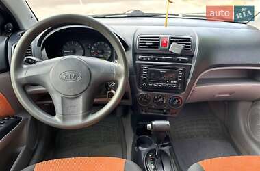 Хетчбек Kia Picanto 2007 в 