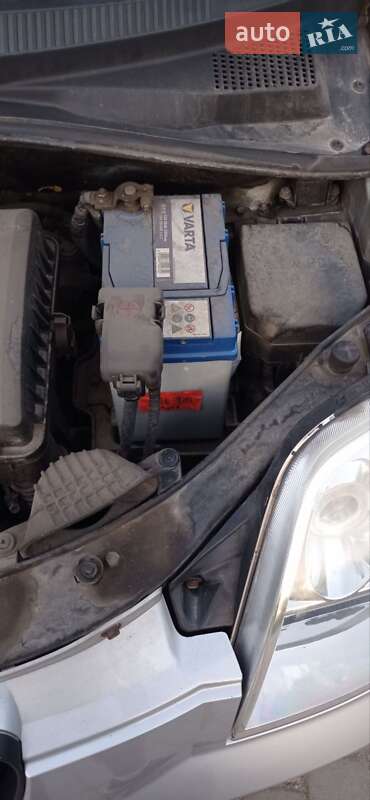 Хетчбек Kia Picanto 2004 в Івано-Франківську фото 29 Хетчбек Kia Picanto 2004 в Івано-Франківську