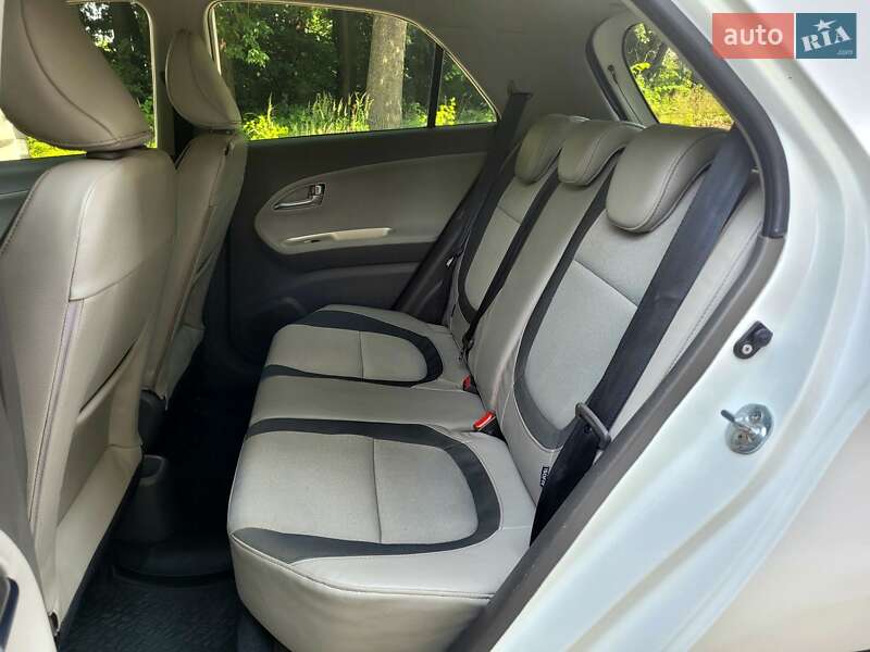 Хэтчбек Kia Picanto 2011 в Хмельницком