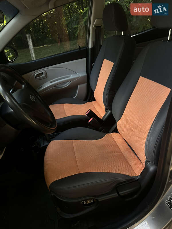 Хэтчбек Kia Picanto 2008 в Киеве