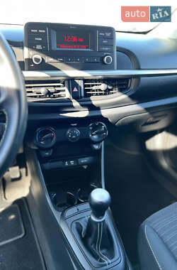 Хэтчбек Kia Picanto 2018 в 