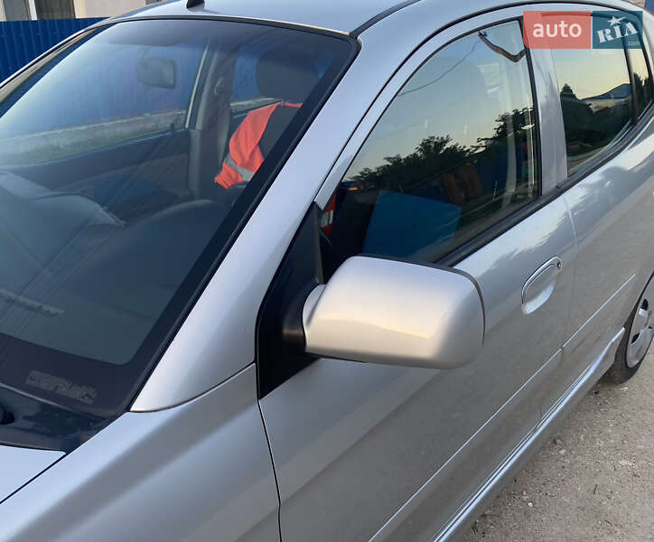 Хетчбек Kia Picanto 2005 в Кам'янець-Подільському фото 2 Хетчбек Kia Picanto 2005 в Кам'янець-Подільському