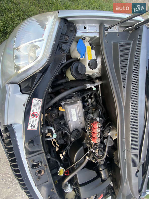 Хетчбек Kia Picanto 2005 в Кам'янець-Подільському фото 18 Хетчбек Kia Picanto 2005 в Кам'янець-Подільському