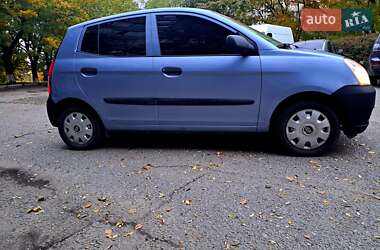 Хетчбек Kia Picanto 2005 в  фото 3 Хетчбек Kia Picanto 2005 в