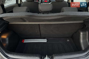 Хетчбек Kia Picanto 2013 в  фото 23 Хетчбек Kia Picanto 2013 в