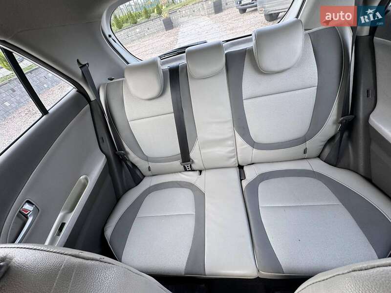 Хэтчбек Kia Picanto 2014 в Южном фото 18 Хэтчбек Kia Picanto 2014 в Южном