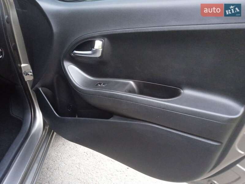 Хетчбек Kia Picanto 2011 в Красилові