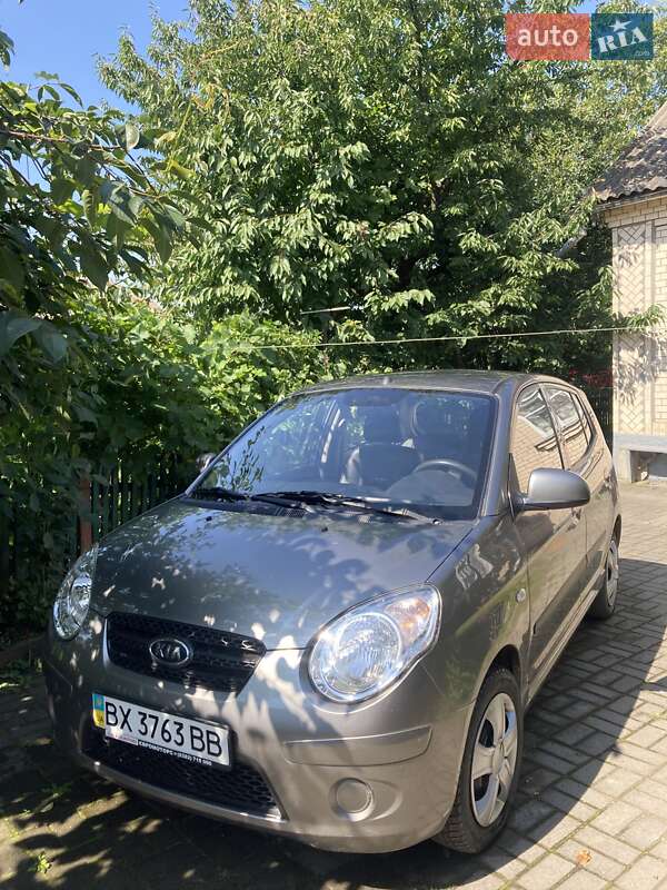 Хетчбек Kia Picanto 2010 в Львові