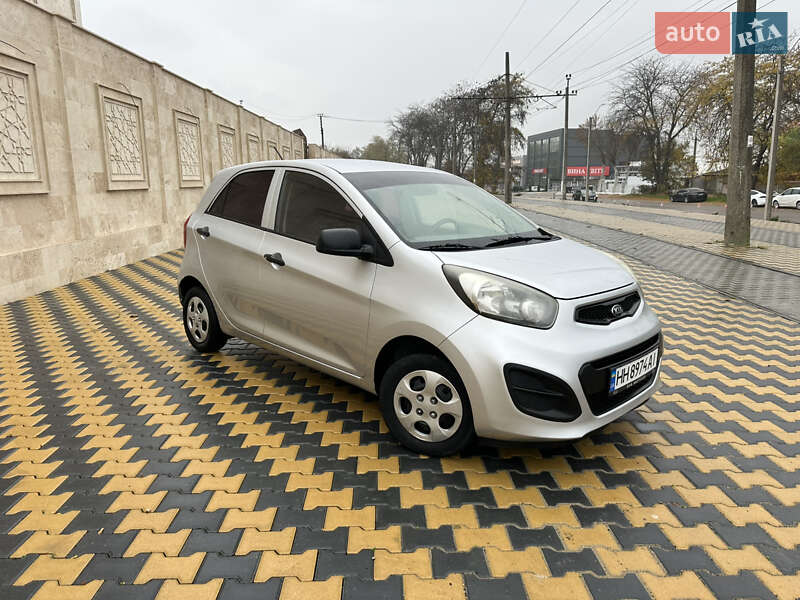 Хетчбек Kia Picanto 2014 в Одесі