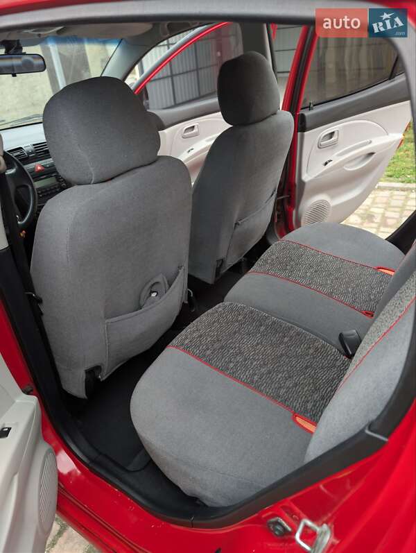 Хетчбек Kia Picanto 2008 в Олевську фото 2 Хетчбек Kia Picanto 2008 в Олевську