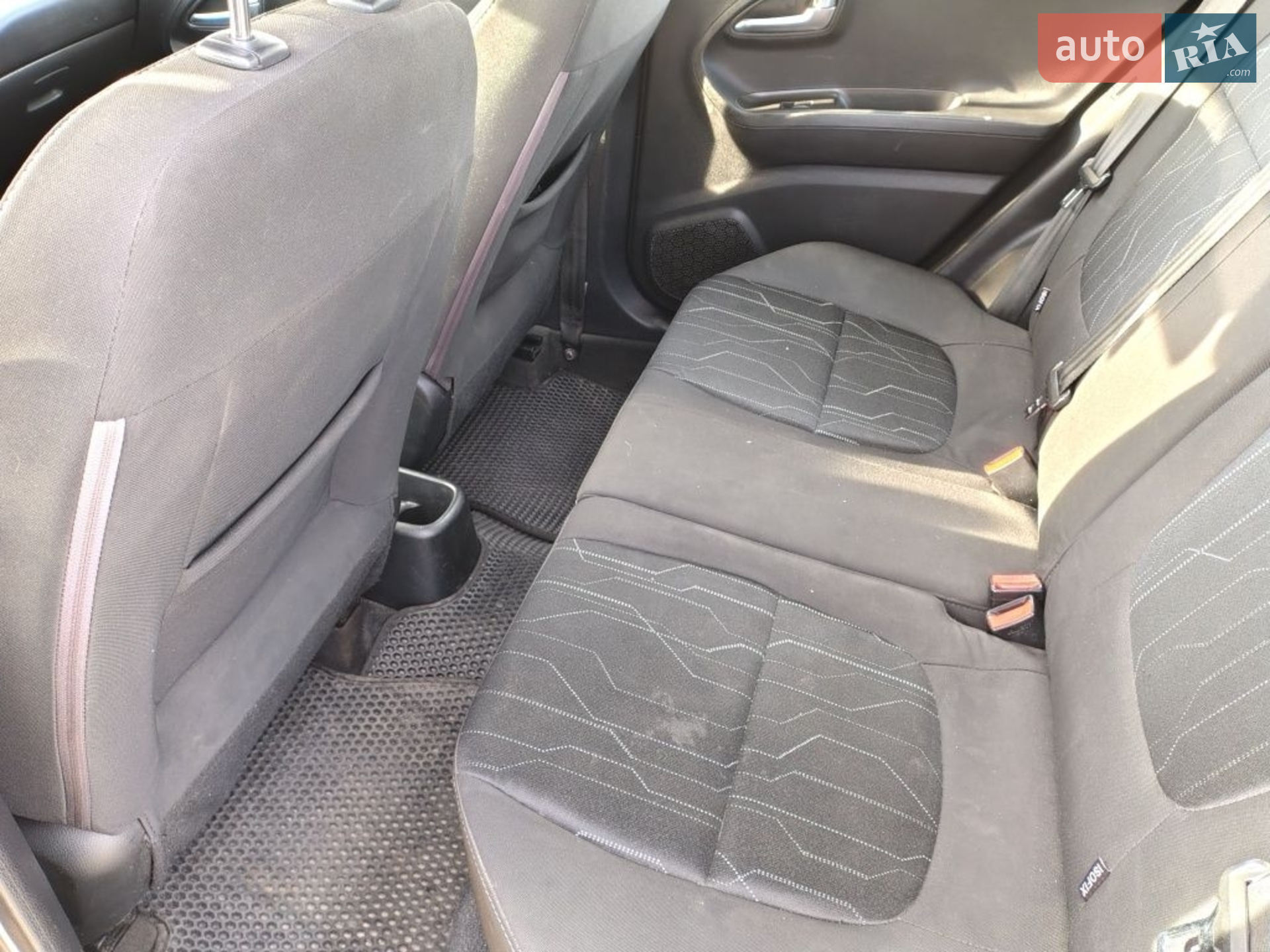 2011 Kia Picanto - мініатюра 11