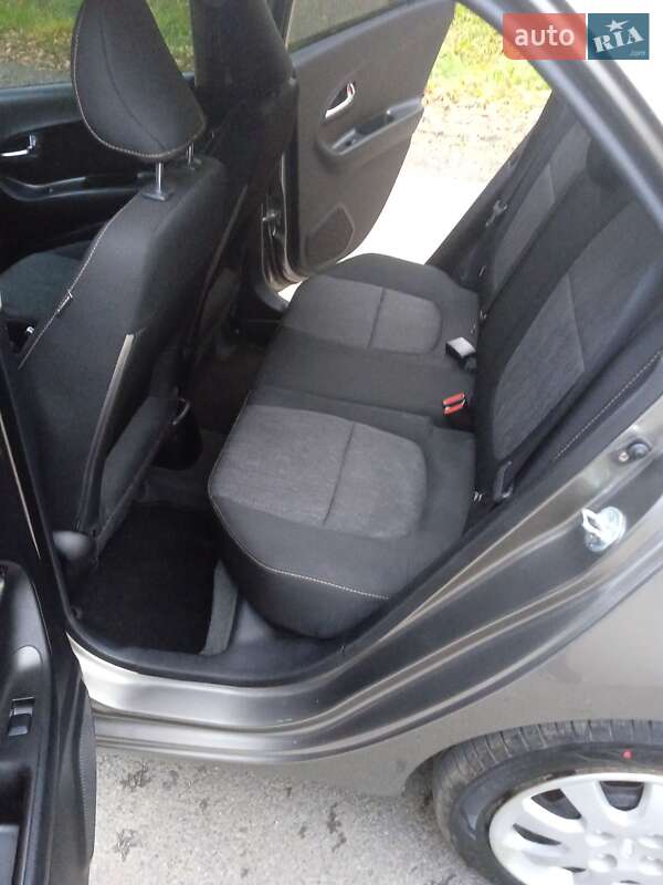 Хэтчбек Kia Picanto 2011 в Красилове