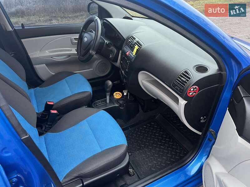 Хетчбек Kia Picanto 2008 в Харкові