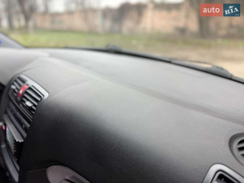 Хетчбек Kia Picanto 2006 в Кривому Розі фото 12 Хетчбек Kia Picanto 2006 в Кривому Розі