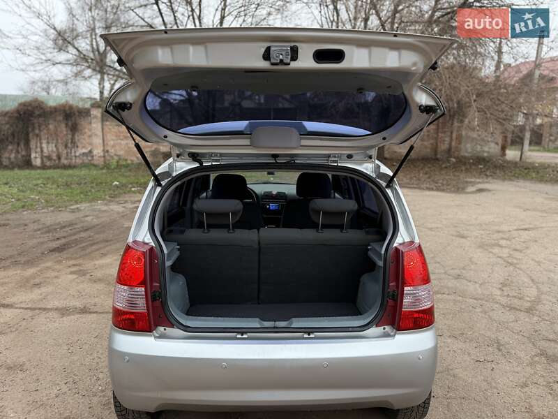 Хетчбек Kia Picanto 2006 в Кривому Розі фото 23 Хетчбек Kia Picanto 2006 в Кривому Розі