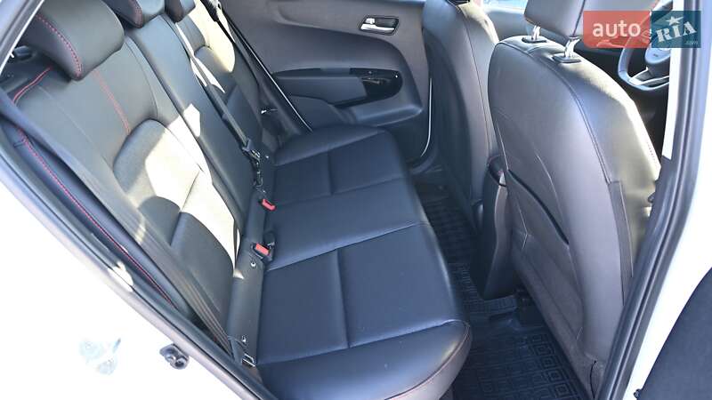 Хетчбек Kia Picanto 2021 в Києві фото 7 Хетчбек Kia Picanto 2021 в Києві