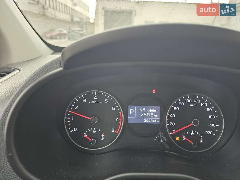 Хэтчбек Kia Picanto 2020 в Киеве фото 14 Хэтчбек Kia Picanto 2020 в Киеве