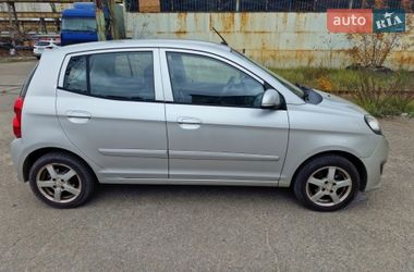 Хэтчбек Kia Picanto 2010 в Киеве