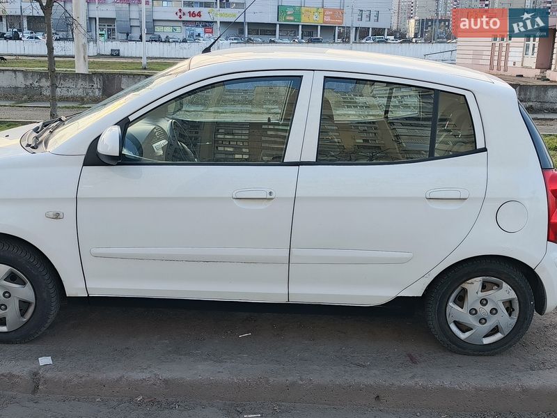 Хэтчбек Kia Picanto 2008 в Киеве