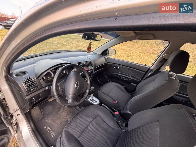 Хэтчбек Kia Picanto 2008 в Надворной