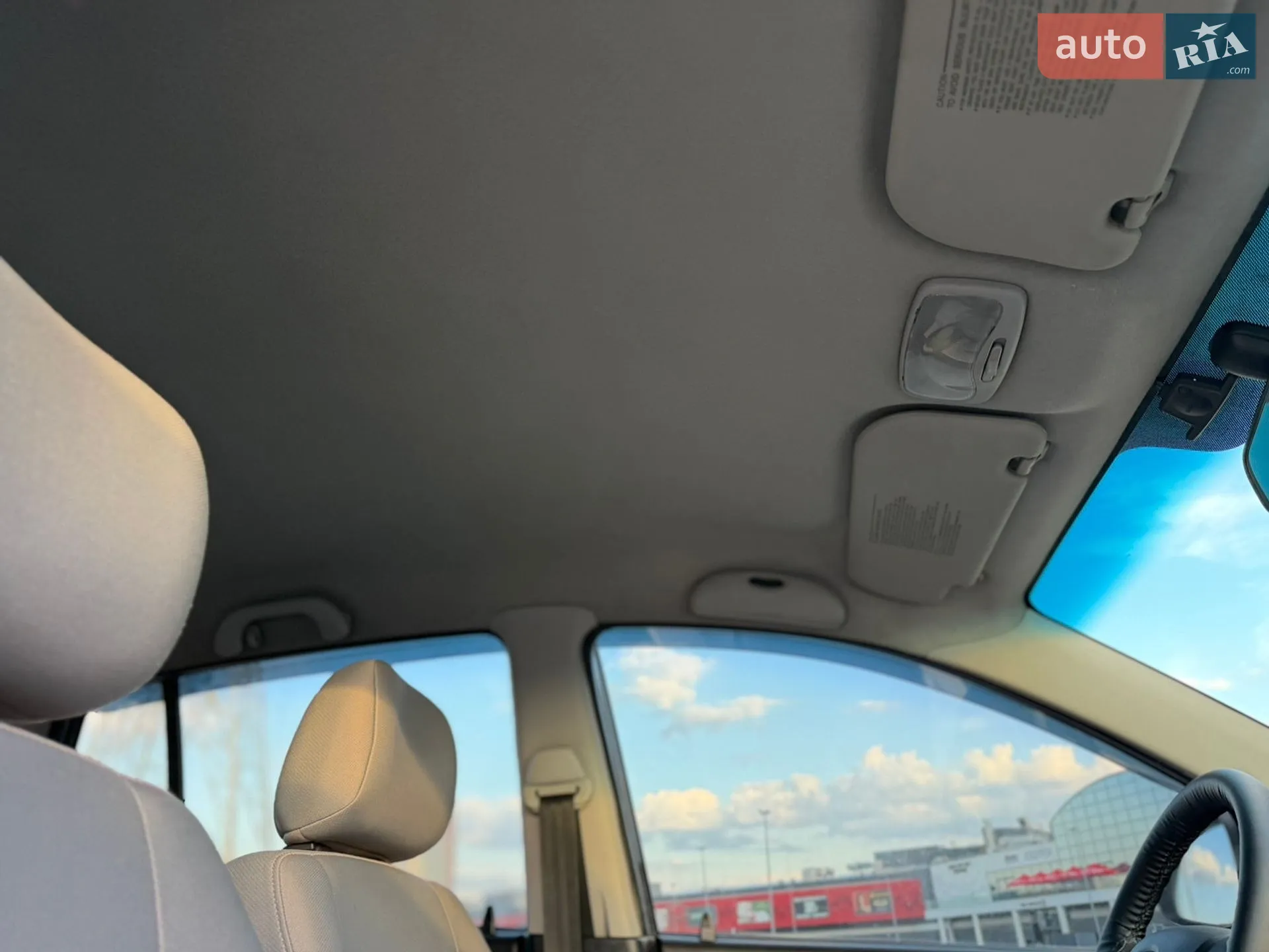 2011 Skoda Fabia - мініатюра 11