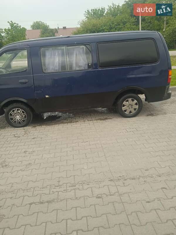 Минивэн Kia Pregio 1998 в Боярке