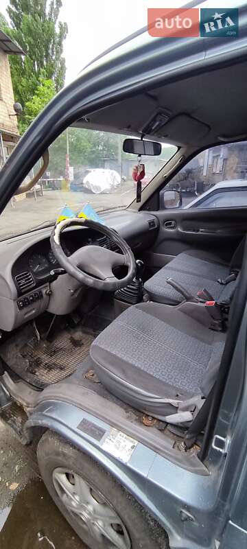 Микроавтобус Kia Pregio 2003 в Киеве