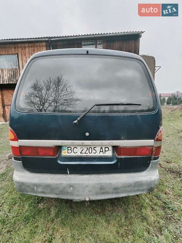 Мінівен Kia Pregio 2000 в Турці