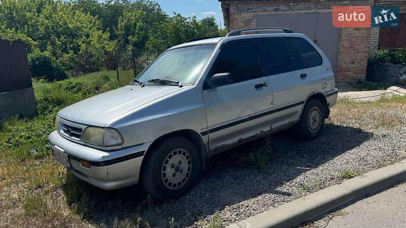 Универсал Kia Pride 2000 в Умани
