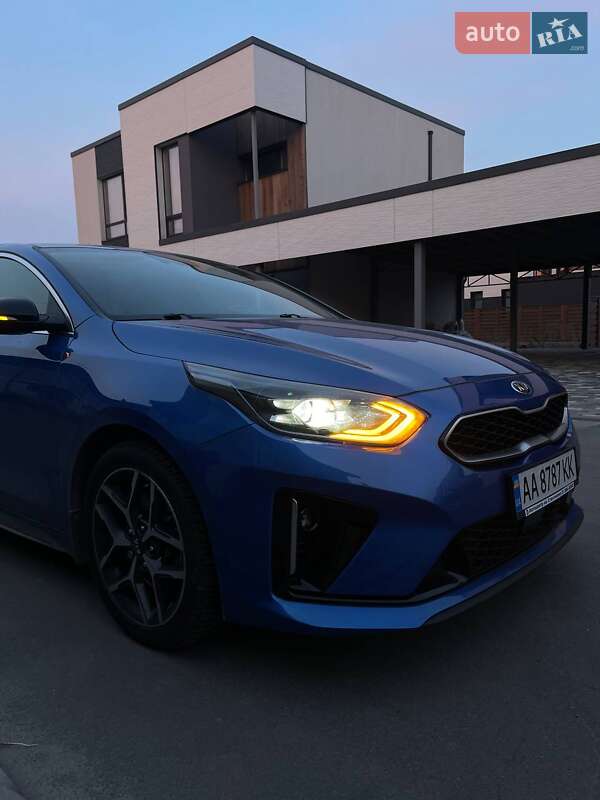 Універсал Kia ProCeed 2019 в Ужгороді