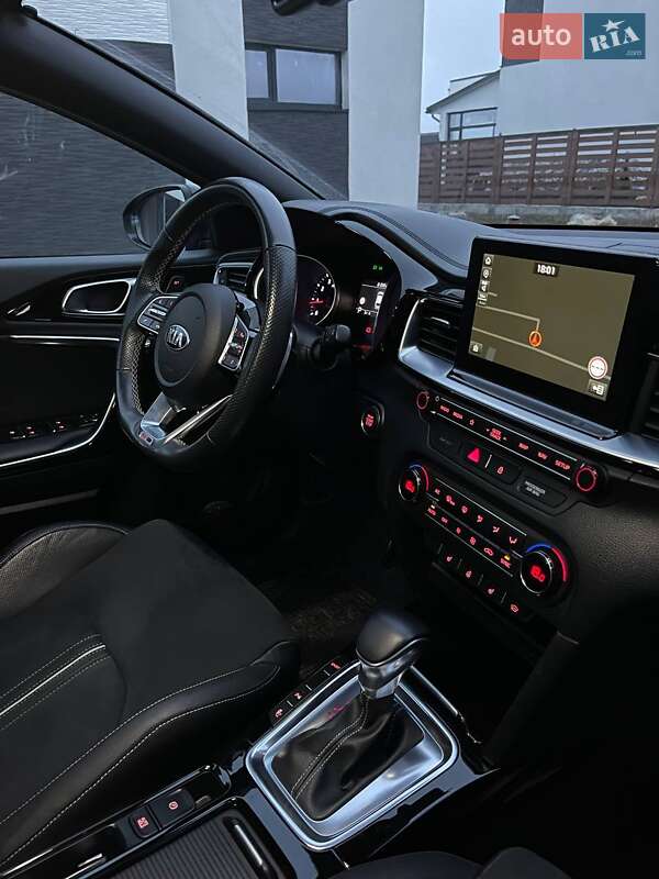 Універсал Kia ProCeed 2019 в Ужгороді
