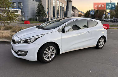Хетчбек Kia ProCeed 2014 в Києві