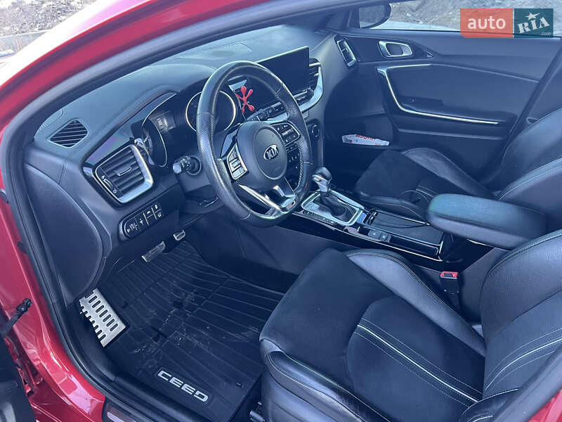 Универсал Kia ProCeed 2019 в Киеве