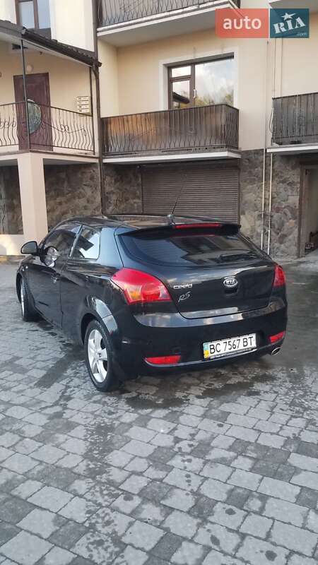 Хэтчбек Kia ProCeed 2008 в Львове