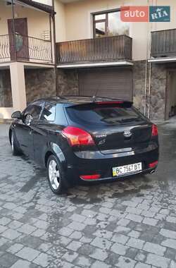 Хэтчбек Kia ProCeed 2008 в 