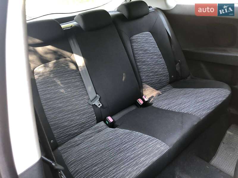 Хэтчбек Kia ProCeed 2008 в Харькове фото 10 Хэтчбек Kia ProCeed 2008 в Харькове