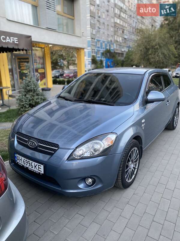 Хетчбек Kia ProCeed 2008 в Дніпрі
