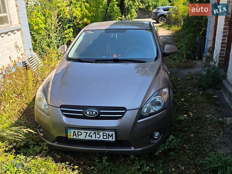Хэтчбек Kia ProCeed 2008 в Казатине