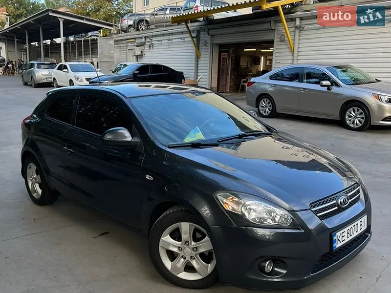 Kia ProCeed 2008