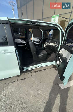 Минивэн Kia Ray 2012 в 