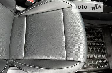 Позашляховик / Кросовер Kia Rio X-Line 2021 в 