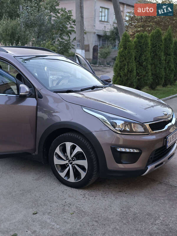 Внедорожник / Кроссовер Kia Rio X-Line 2018 в Болграде