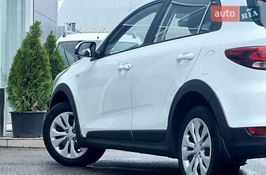 Внедорожник / Кроссовер Kia Rio X-Line 2018 в 